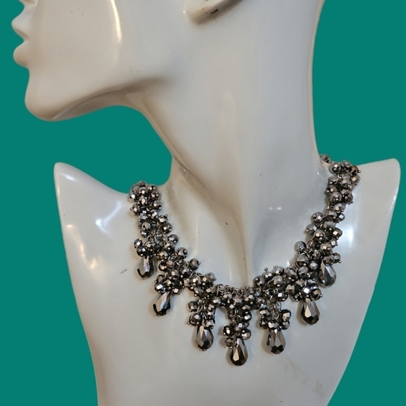 VTG Silver Mirror Crystal Cluster Bead Chainmaille Formal Castlecore Necklace - Picture 1 of 8